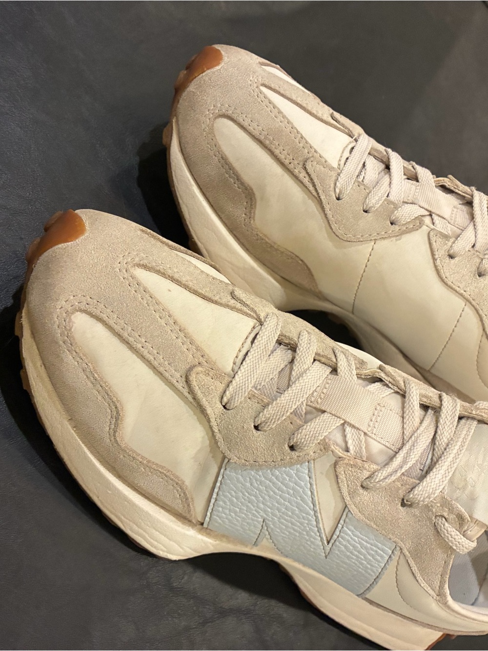 New Balance 327 Anthropology size 8 (women’s) - Picture 2 of 13